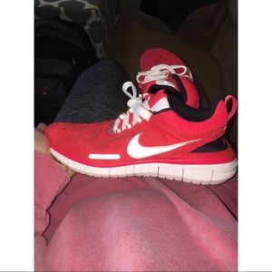 Red Men’s size 8 Nike Free’s
